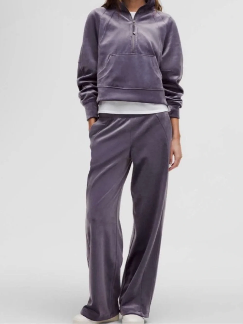 Lululemon Scuba Mid rise Wide Leg Purple Velvet Pant | Size Small, 30” Inseam